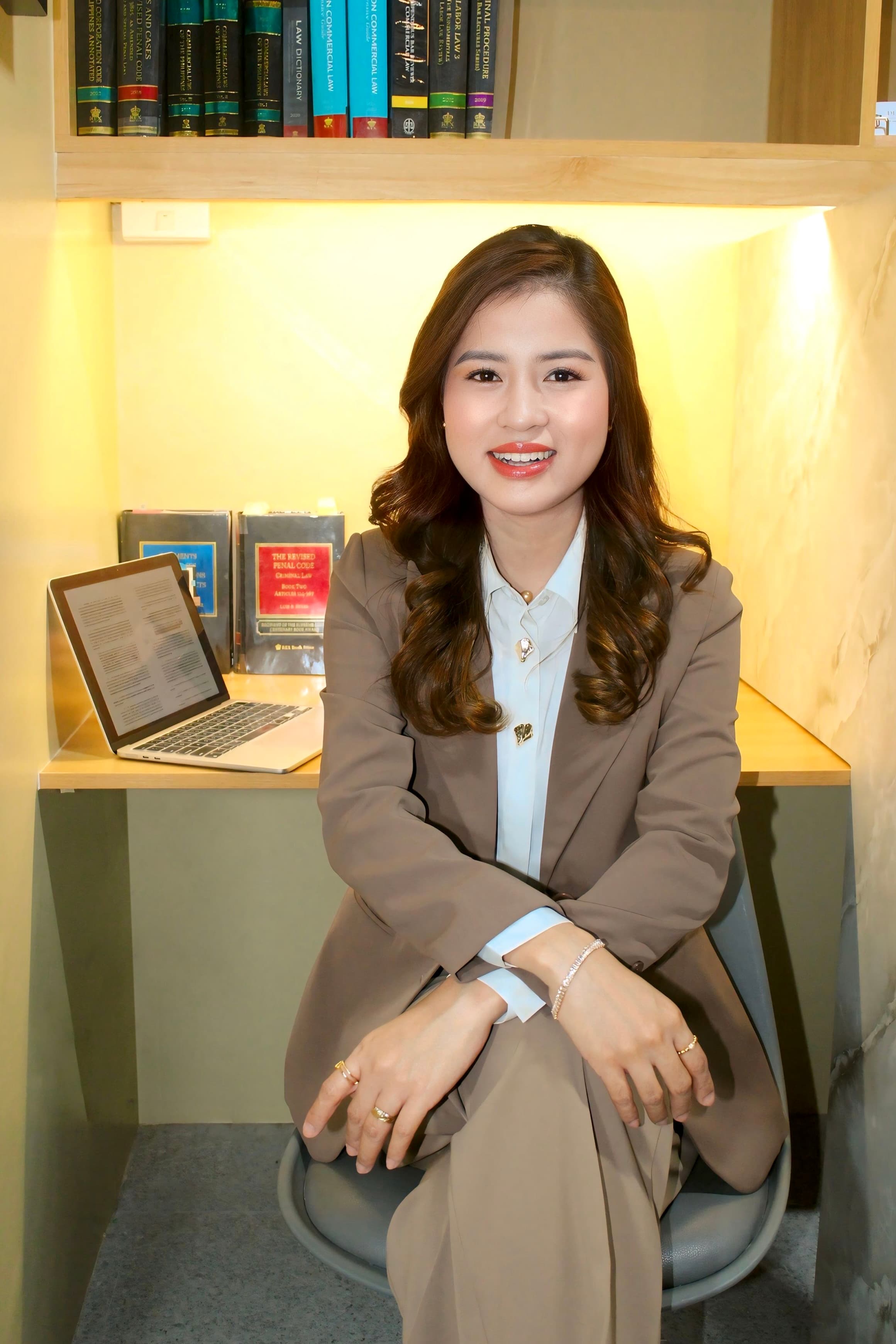 Portrait of April Rose T. Villanueva